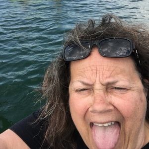 Meet your Posher, Cheryl